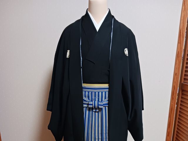 大切な日だからこそ、心を込めたお着付けを。お身体に不安のある方もご相談ください。
