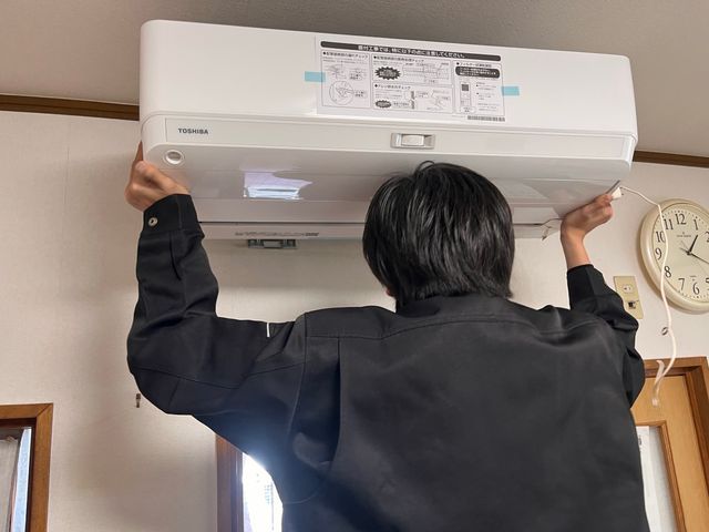 エアコン取付取り外し豊田市！岡崎市！迷ったらこちらへ！！！！