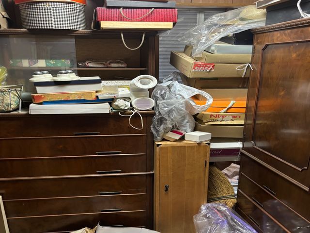 遺品整理　不用品回収　空き家などのお片付け　清掃　各種買取　リフォームサービスの画像