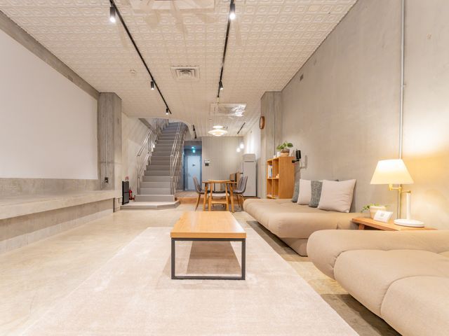 5年間の実績！人当たり好評のフォトグラファーが店舗や会社の魅力を引き出します！