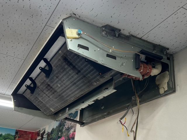 天井埋込エアコンクリーニング