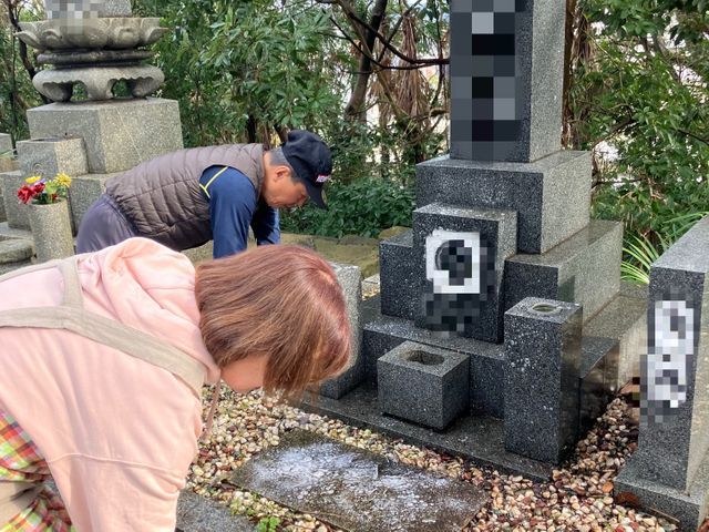 【実績多数・丁寧な対応】真心込めてお墓参り致します◎墓石清掃◎草むしり◎線香お花