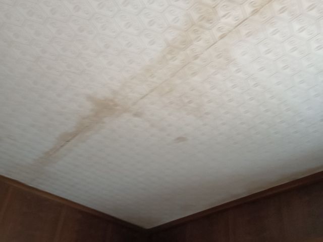 お客様に合わせて営業時間外・地域外も対応！お部屋が生まれ変わる丁寧施工サービスの画像