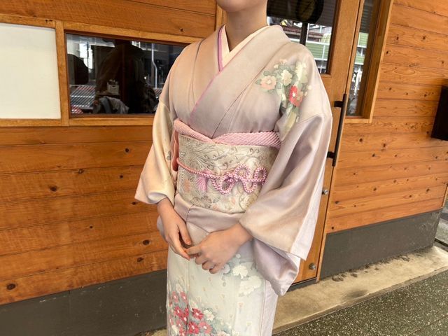 【元保育士】美容院専属のスタッフ出張！卒業式予約受付中！着崩れなしで評判です！