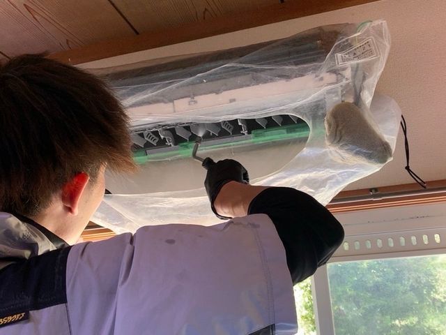 12年の実績で10,000台突破！大手経験豊富な職人によるプロの技術と安心保証