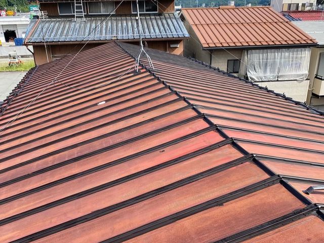 屋根の補修、塗装工事