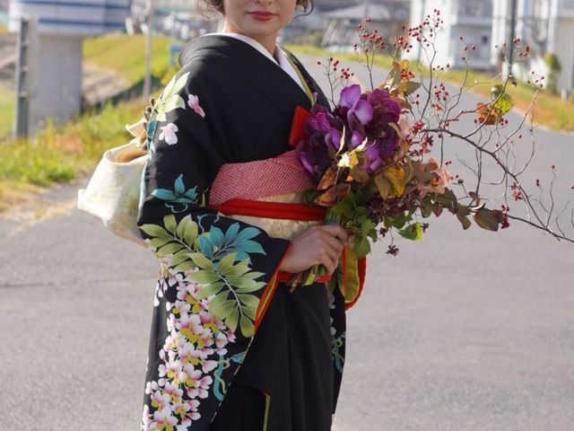 【\ 夏割引 /  7.8月お値下げ中　時間外相談可】結婚式 　七五三　振袖
