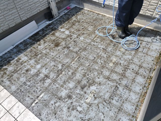 バルコニー徹底洗浄