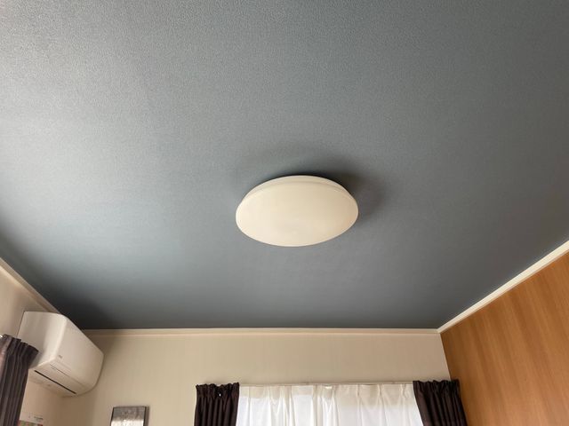 仙台市泉区からお伺い！壁1面〜OKです！地震のひびや壁穴補修もご相談ください。サービスの画像