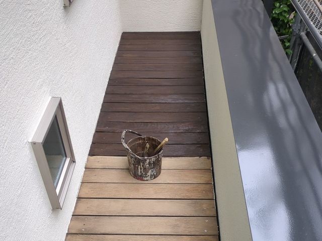 お客様にはもちろん私達職人が納得できる塗装を心がけてます。