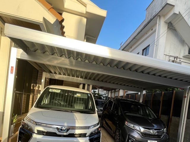 家の駐車場カーポート設置