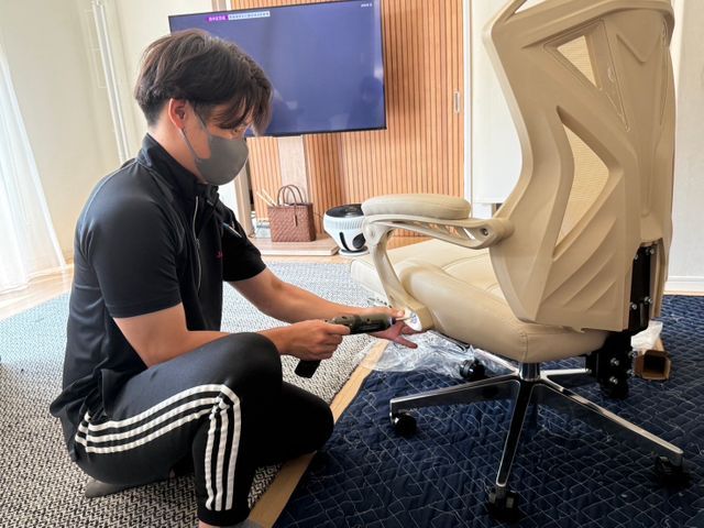 通販家具やお店で買われて自分一人では厳しい方ぜひうちにお任せ下さい