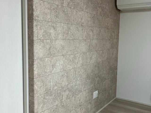 アクセントクロスを貼ることで、おしゃれな空間に