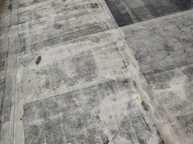 屋上ベランダ防水工事　高圧洗浄