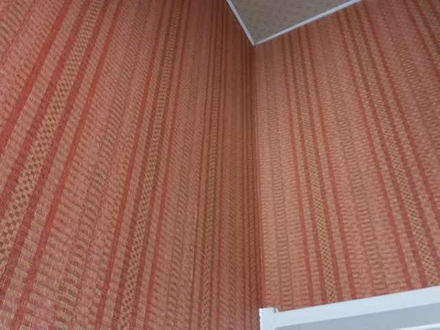 クロス張り替えはおまかせください。あなたの好きなクロスが選べます。リーズナブル。