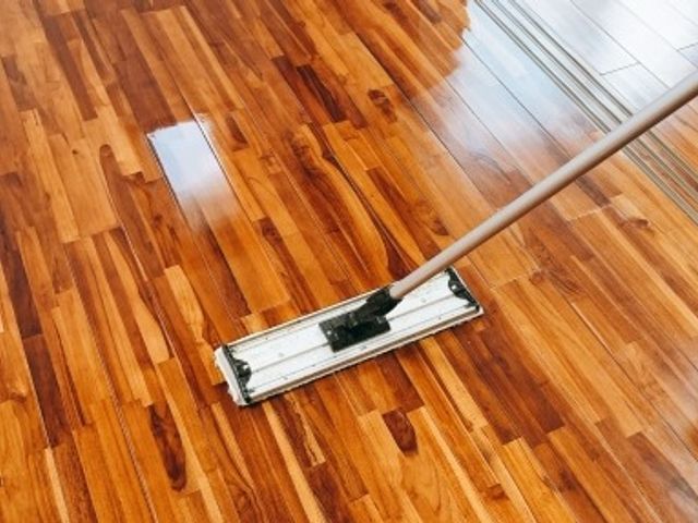 フローリングワックス １畳あたり2 800円 速乾性 で作業もスピーディー リノハンズのフロアコーティング ウレタンコーティング くらしのマーケット