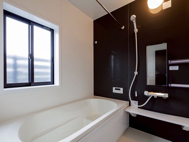 【浴室まるごと徹底洗浄】カビ・水垢撃退★クレカ・即日対応OK！