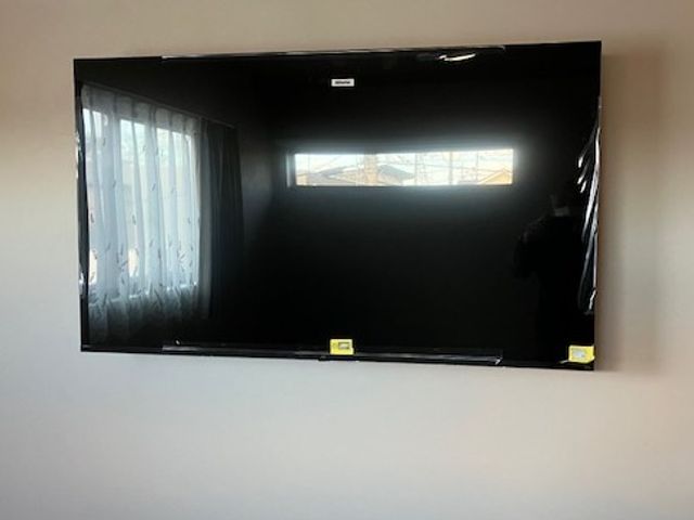 内装設計、リフォーム工事の経験を生かした安心、安全な作業を心がけます。