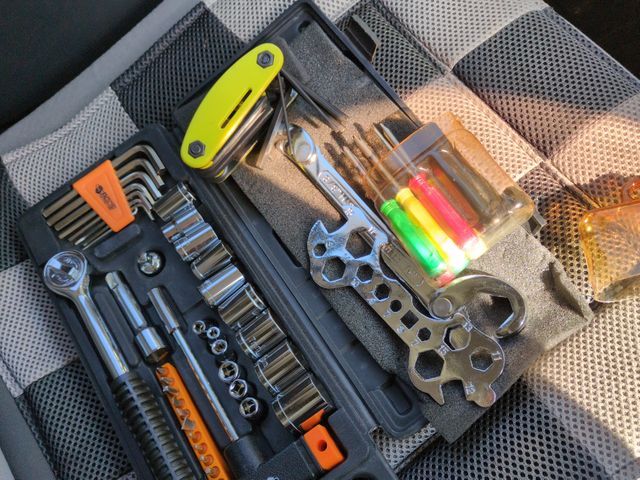 家具の組み立てやります