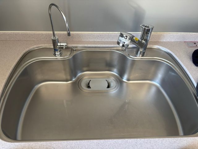 セット割でお得な作業！気になる水垢やカビ汚れを綺麗にします！