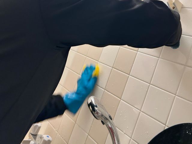 お客様のお力になります！経験と知識を活かして迅速丁寧に作業いたします