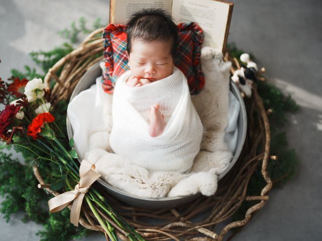 「助産師だから叶う、安心×安全×デザインの特別なニューボーンフォト」