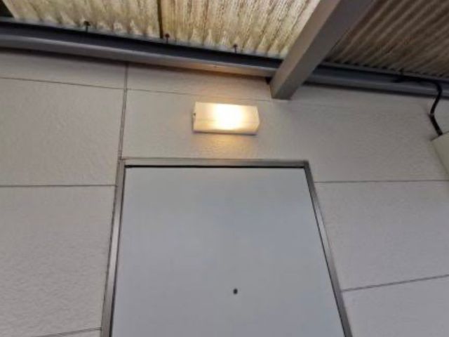 玄関灯、門柱灯交換いたします。事前に現状写真お願いいたします。