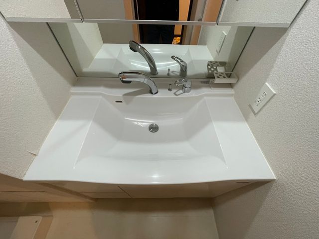 夜間・早朝対応可◎細部まで徹底クリーニング！汚れ具合や劣化具合で臨機応変に対応