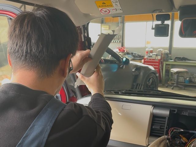 【自動車電装店】見えない配線まで安全で綺麗に仕上げます！GW期間も営業します！