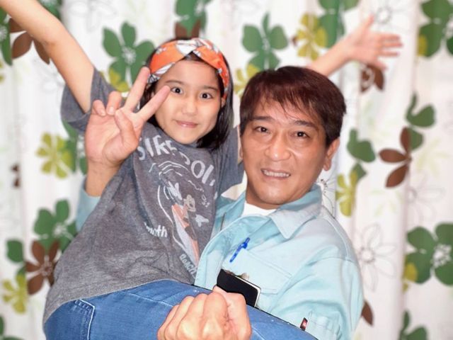 女性STAFF同行で素早く丁寧に施工致します。