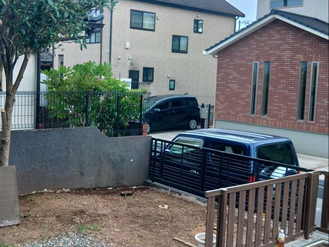 お庭のお手入れ・空き地の整備　お伺いいたします。