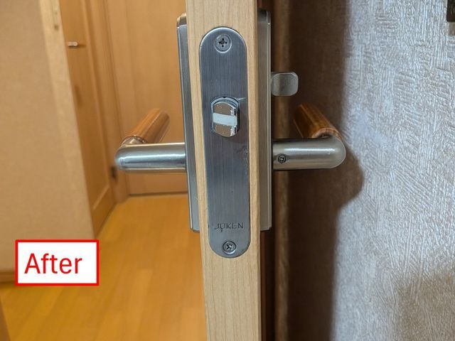 室内ドアの穴あき補修やイメージチェンジに！