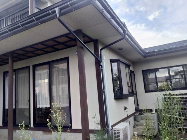 自社職人が施工！雨樋修理、掃除や詰まりならお任せ下さい！