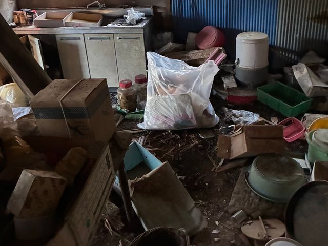 遺品整理、生前整理、ごみ屋敷の片付け、お仏壇の供養サービスの画像