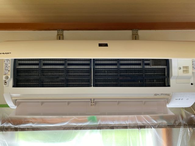 複数台割引あり。通常エアコン。3台21000円　2台15000円。