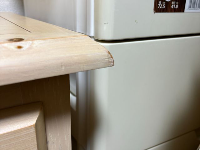 家具、テーブルのキズや穴直します