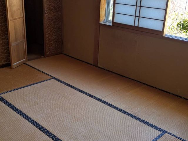 空き家の清掃問題やゴミ屋敷清掃なら低価格!サービスの画像