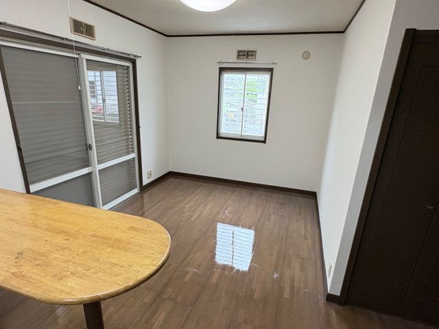 丁寧な作業と話しやすさで選ばれる、自社スタッフによる確かなサービス