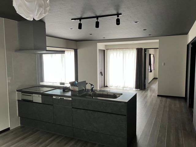 ◎4月新規出店◎10年以上の経験と笑顔！一部屋一部屋の個性を大切に！