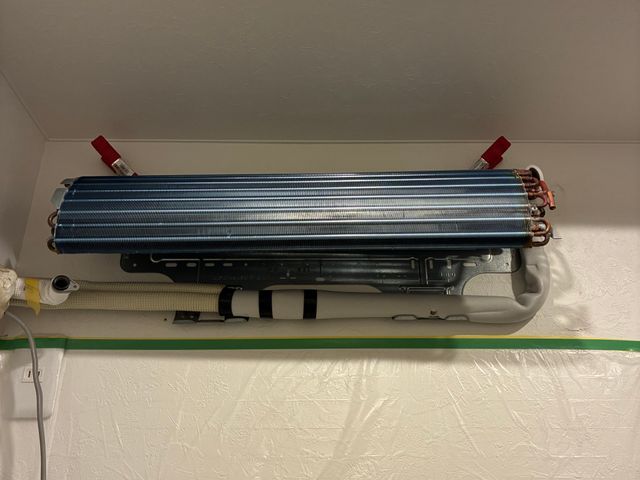 完全分解、通常分解対応してます。冬にエアコンクリーニング