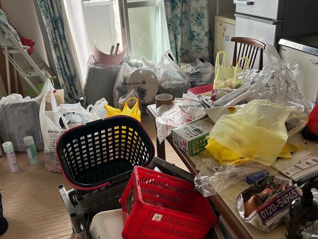 ゴミ屋敷、汚部屋お任せください！秘密厳守★最安値にてご提供致します！サービスの画像