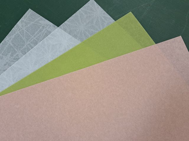 障子張り9000枚以上の40年の実績