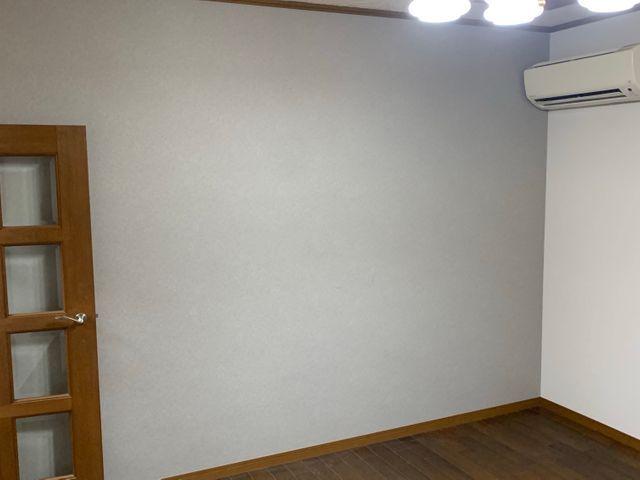 １月から新規出店！色柄たくさんご用意！【安心実績33年】営業時間外も相談可◎サービスの画像