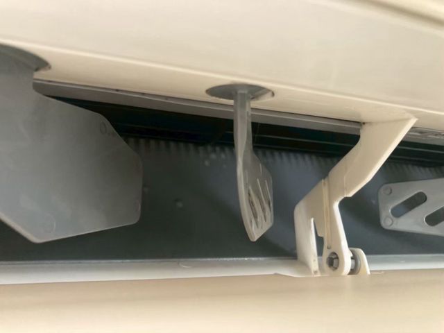 エアコン内部まで徹底洗浄！安心・丁寧なエアコンクリーニング