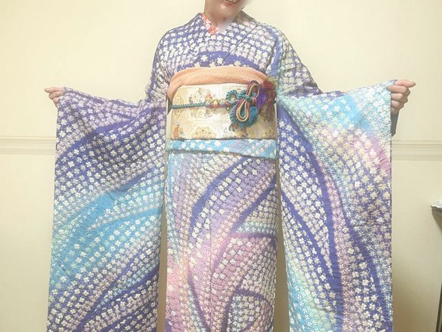 ≪ご自宅で着付け≫お子様が小さくて移動が難しいママさんに♪早朝でも対応致します♪