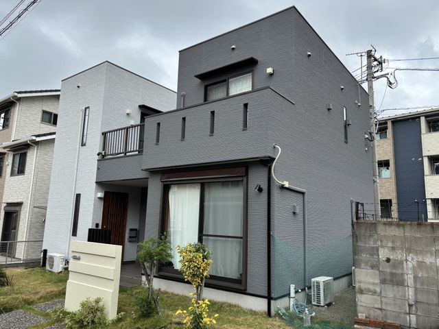 【1級塗装技能士】【外壁診断士】【28年の実績】の親方坂木が丁寧に仕上げます！サービスの画像