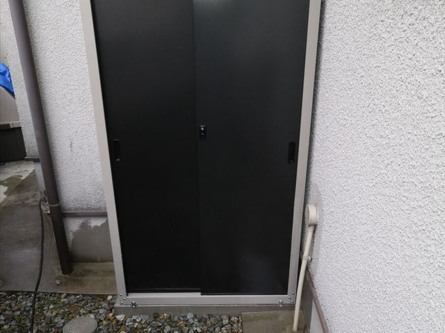 【物置設置】狭い場所も丁寧施工！アンカー固定・基礎対応もおまかせください♪