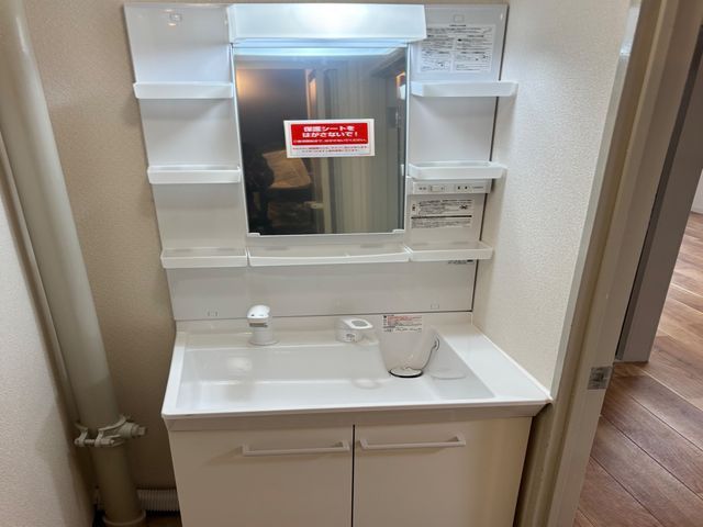 【損害保険加盟店】◉300台以上の取付実績◉女性スタッフの同行相談可★★★★★