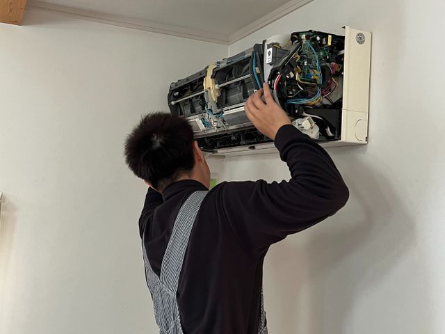 月100台以上の実績！複数台で割引◎高性能機種対応可！独自施工でカビ、汚れ除去◎