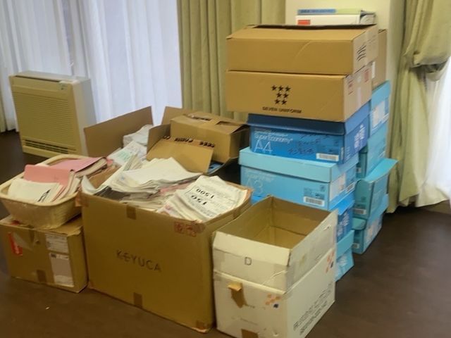 遺品整理でお困りの方、無料でお見積もりします。お買い取りなどもしております。サービスの画像